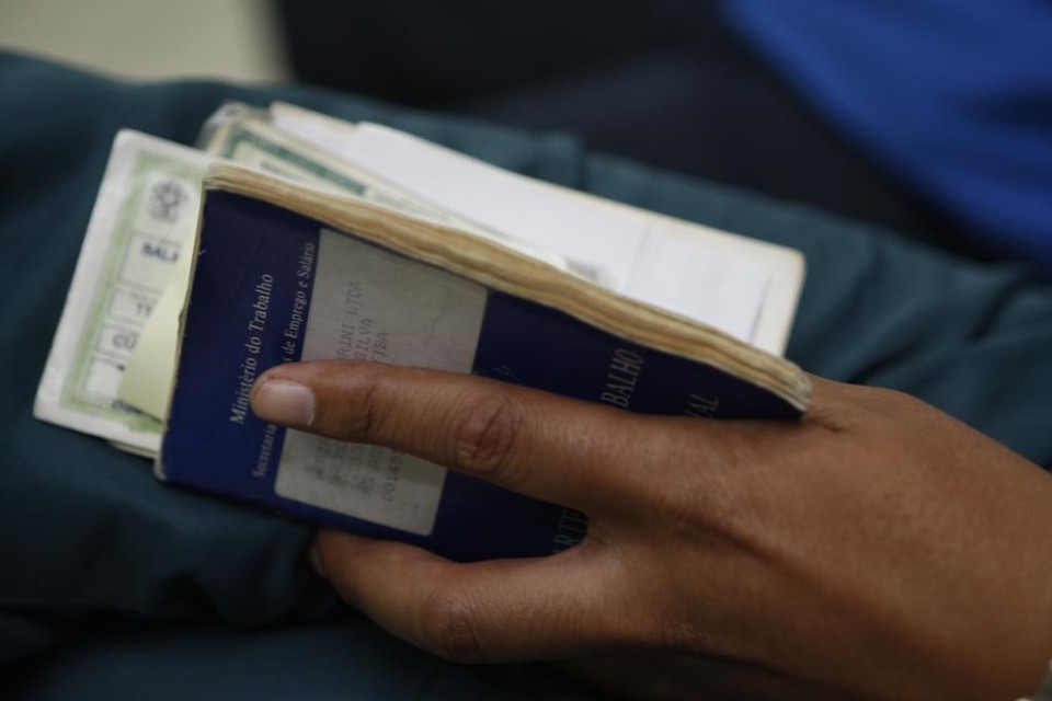 O número de desempregos no país cresceu 23,5% no segundo trimestre deste ano, na comparação ao mesmo período do ano passado | Aniele Nascimento/Gazeta do Povo