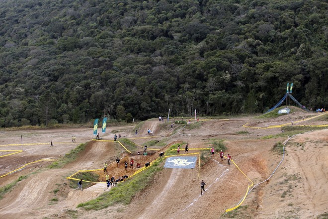 Terceira edição do Desafio Braves foi realizada em São José dos PInhais. | Foto: Henry Milleo/Gazeta do Povo