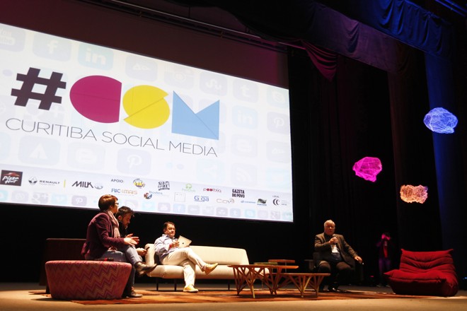 Painel de abertura debateu os desafios do turismo nas redes sociais | Antônio More/Gazeta do Povo