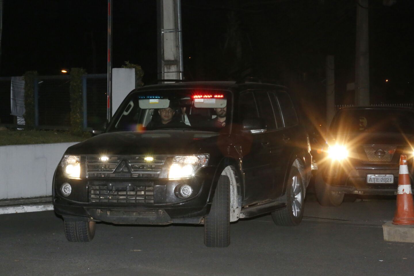 Alexandre Romano chegou à sede da Polícia Federal em Curitiba na noite desta quinta-feira (13). | Pedro Serápio/Gazeta do Povo