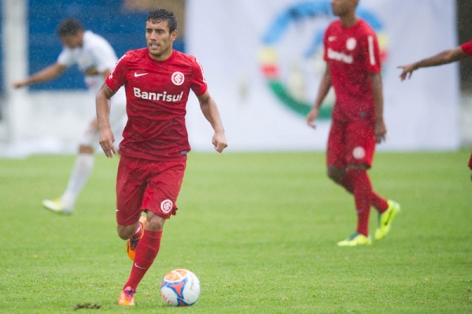 Alan acertou contrato de empréstimo com o Furacão até o final da temporada. | Divulgação Internacional