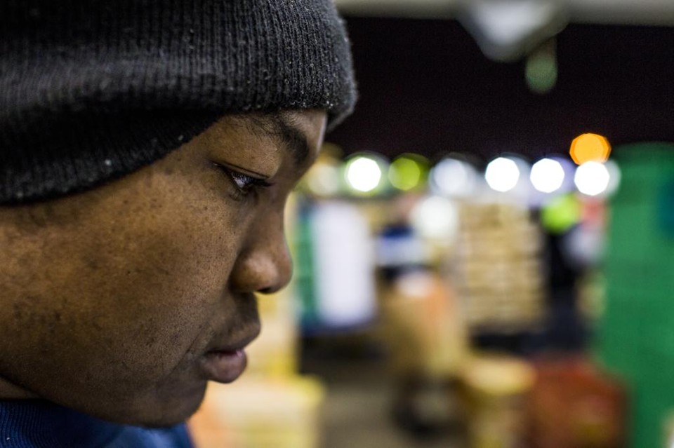 “Não dá pra viver. No Brasil, quem fica rico é só o dono [da empresa]. Para o haitiano, é só sofrimento”, | Brunno Covello/Gazeta do Povo