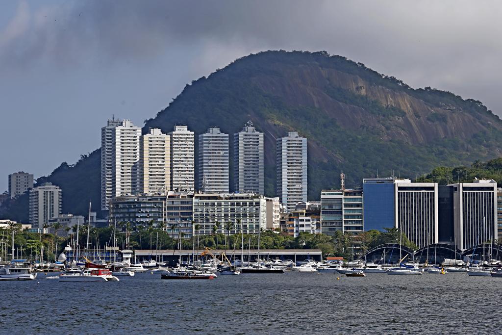 Baía de Guanabara é uma das grandes preocupações para os Jogos Olímpicos do Rio. | Albari Rosa/Gazeta do Povo