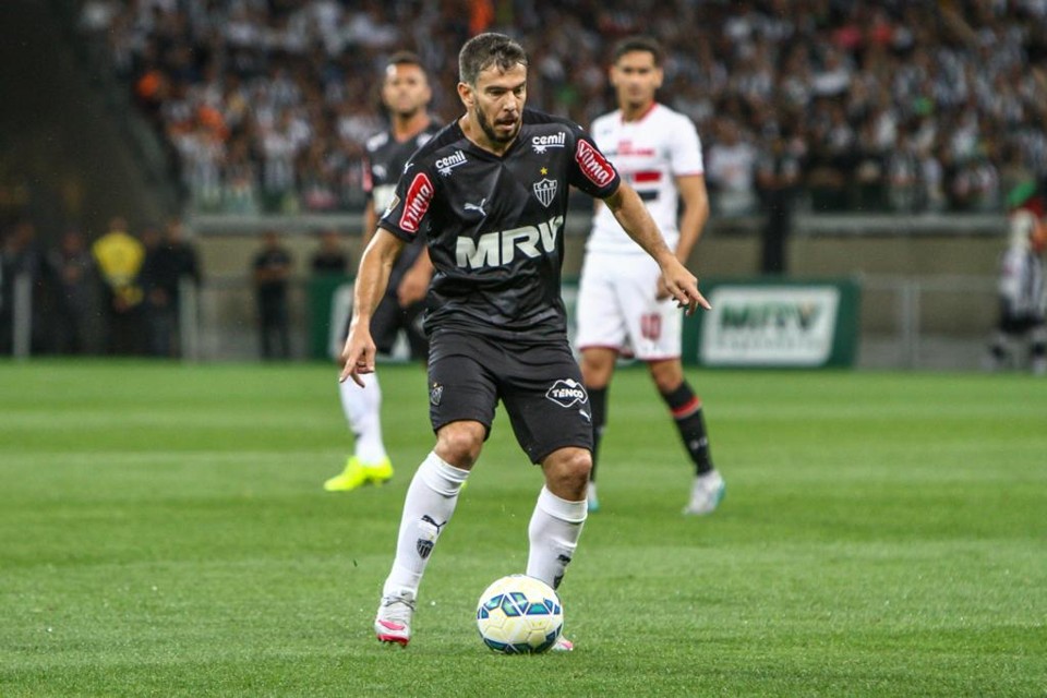 Leandro Donizete vai receber R$ 450 mil do Coritiba por direito de arena atrasado. | Bruno Cantini/Atlético MG