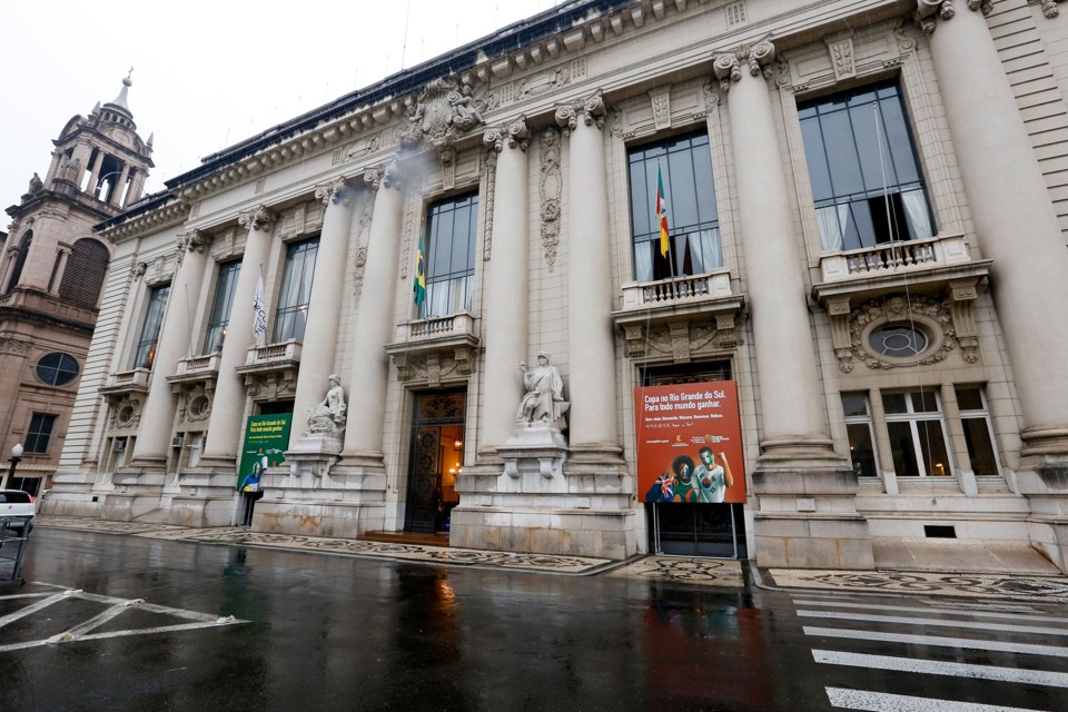 Palácio Piratini, sede do governo do RS: crise sem precedentes. | Pedro Revillion/CAM