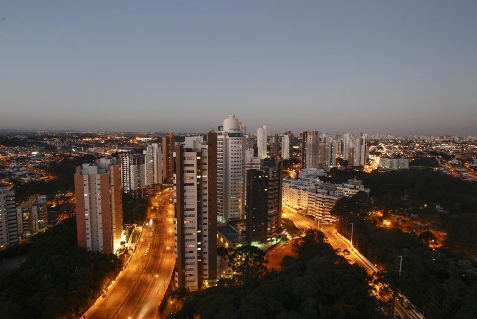 Com mais regiões de classe média alta, como o Mossunguê, Curitiba concentrou o maior número de lançamentos de imóveis novos. | Daniel Castellano/Gazeta do Povo
