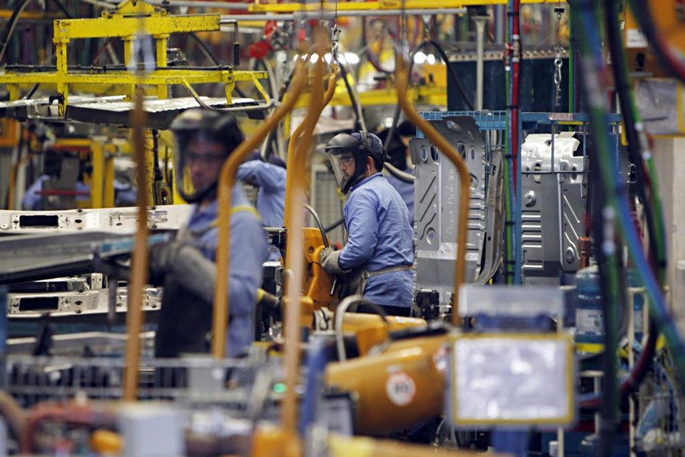 Uma das novas linhas da Caixa permite antecipação de contratos firmados entre o fornecedor e a montadora | Albari Rosa/Gazeta do Povo