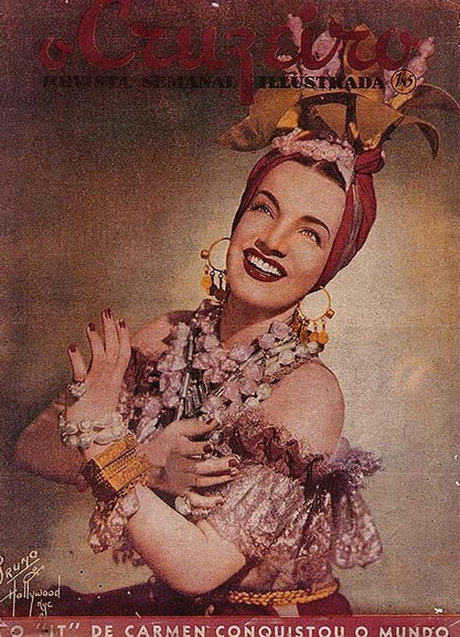 A revista “O Cruzeiro” não se cansava de promover Carmen -–e também vendia muito às custas da imagem dela. |