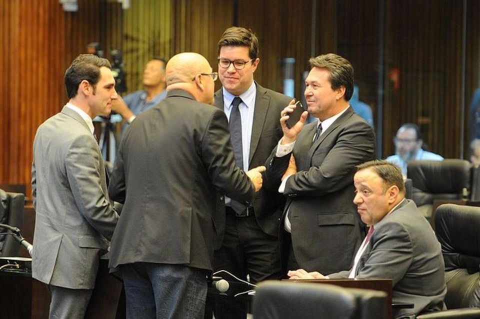 Deputados na sessão desta quarta (5). | Pedro de Oliveira/Alep