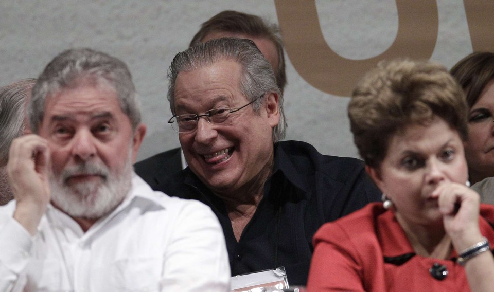 Lula, José Dirceu e Dilma: núcleo do governo federal durante o escândalo do mensalão. | Ueslei MArcelino/Reuters