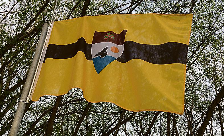 Bandeira da Liberlândia, uma nação livre de impostos. | Liberland