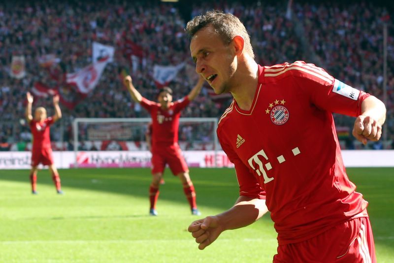 Como nunca defendeu o Brasil em torneios da Fifa, Rafinha pode jogar pela seleção da Alemanha. | /