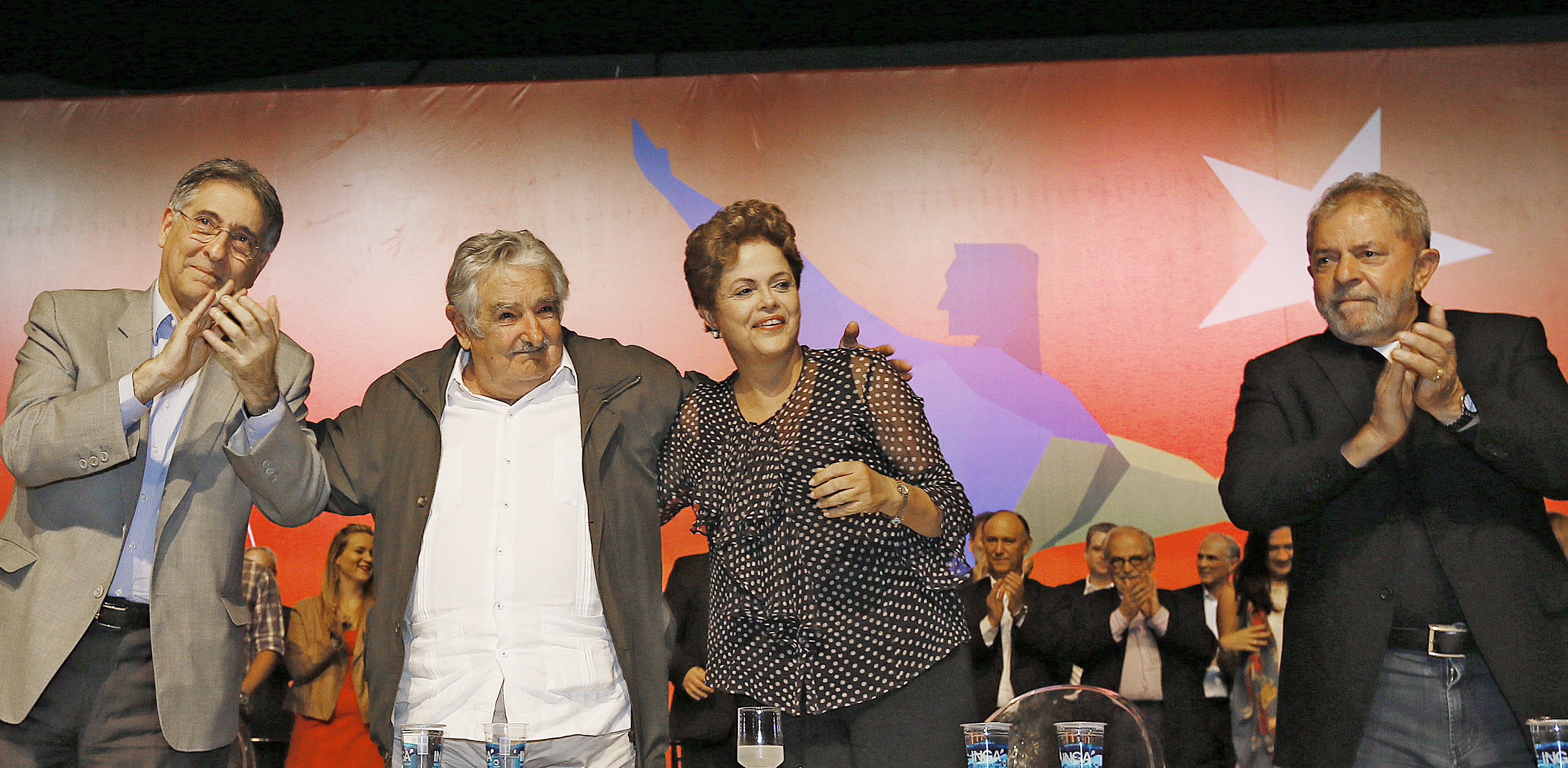 Dilma e Lula em durante aniversário da fundação do PT. | Ricardo Stuckert/Instituto Lula
