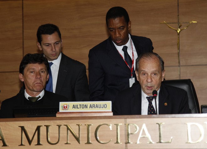 Aírton Araújo (PSC), presidente da Casa, é contra a redução salarial. | Aniele Nascimento/Gazeta do Povo