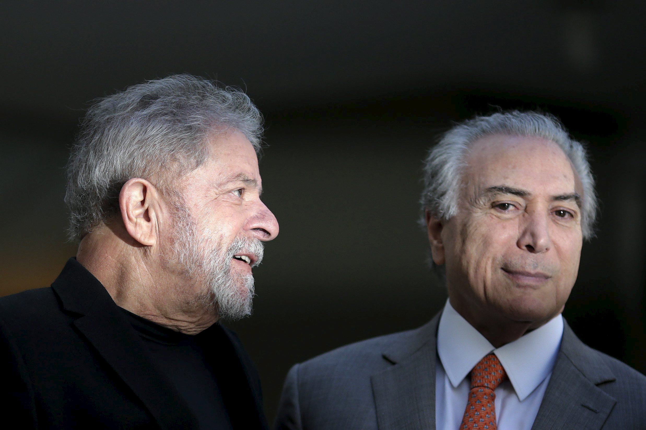 Lula com Temer: negociações para salvar o mandato de Dilma. | Ueslei Marcelino/Reuters