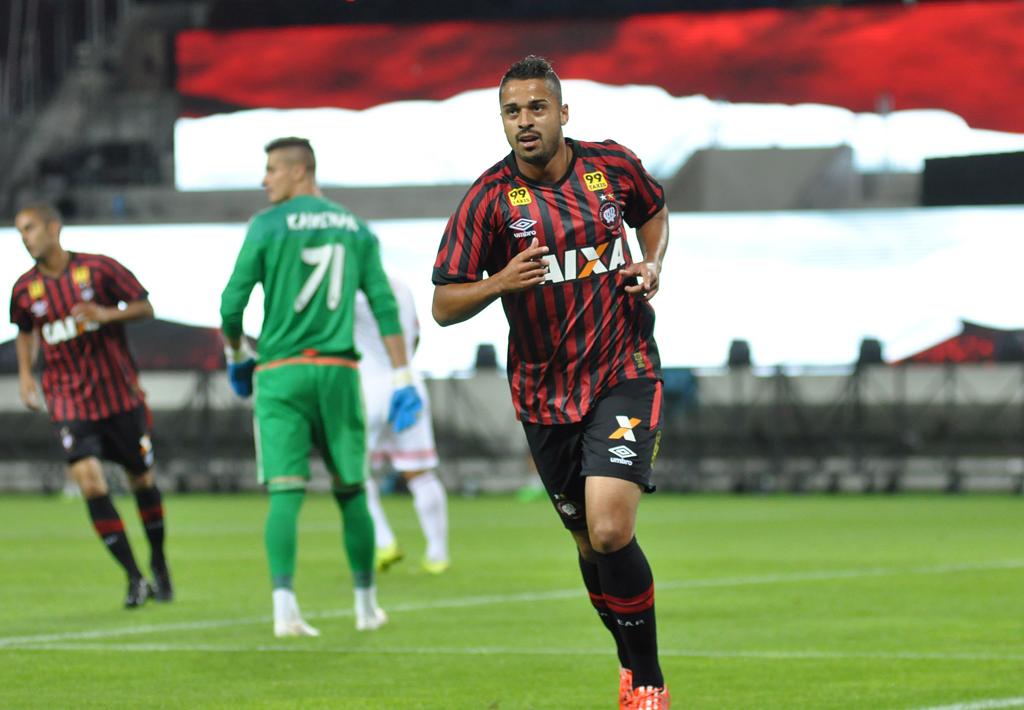 Dellatorre marcou o segundo gol do Atlético contra o Spartak Trnava na inauguração da City Arena. | Bruno Baggio/Divulgação Atlético