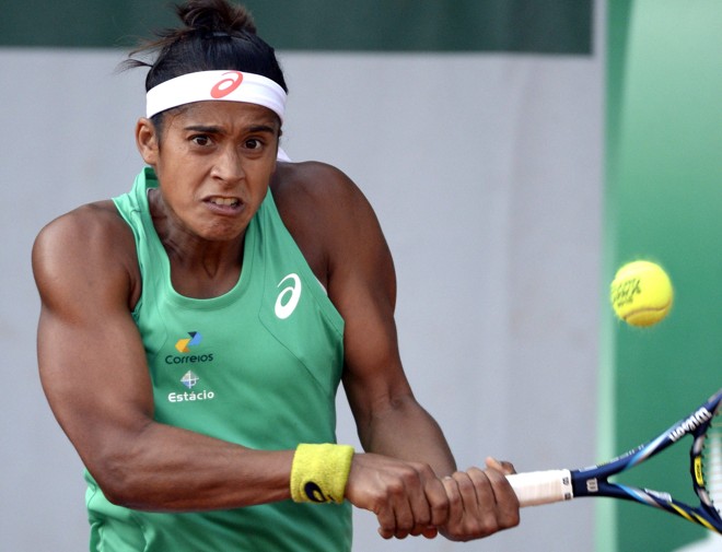 Em Roland Garros, Teliana derrotou três rivais. Na chave principal, eliminou a tenista francesa Fiona Ferro na estreia, mas em seguida, na segunda rodada, se defrontou com a nº 9 do ranking mundial, a russa Ekaterina Makarova. E em um duelo disputado, perdeu por 2 sets a 1. |