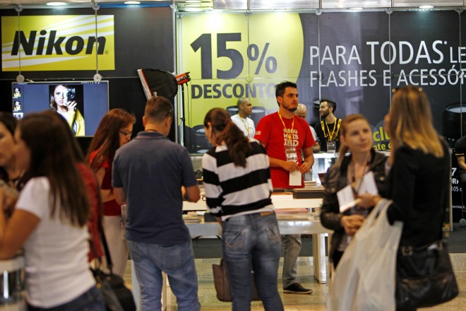Feira do Fotoinnovation 2015 no Espaço Torres. | Antônio More/Gazeta do Povo