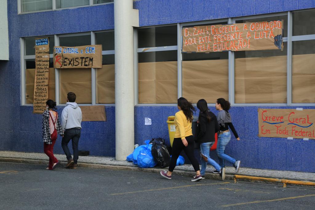 Ocupação na Reitoria deve conntinuar , pelo menos, até quarta | Ivonaldo Alexandre/Gazeta do Povo