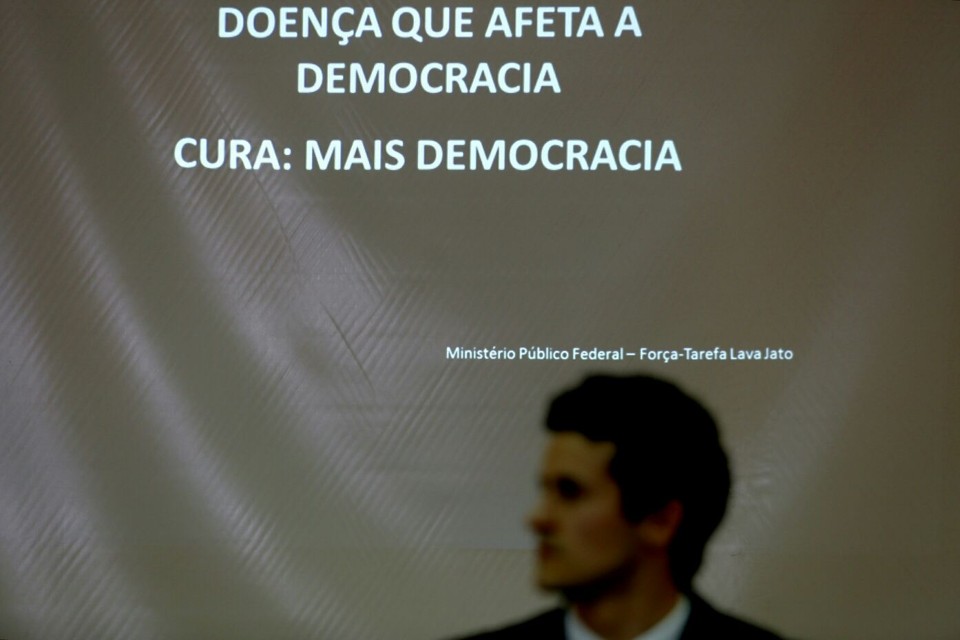 Relatórios de investigação da Polícia Federal indicam que o esquema de corrupção atribuído ao ex-ministro movimentou mais de R$ 59 milhões | Marcelo Andrade/Gazeta do Povo