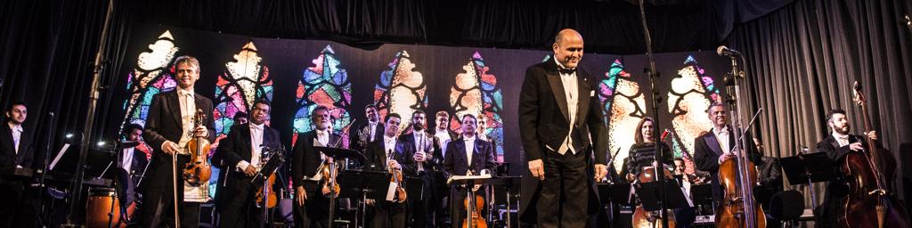 Bravo! Maestro Carlos Domingues conduziu músicos competentes. | Guto Tarasiuk/Divulgação