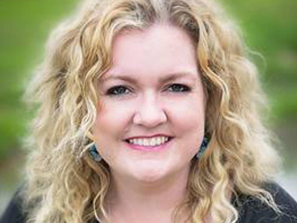 Colleen Hoover: escritora americana fez sucesso na Bienal do Rio de Janeiro. | /Divulgação