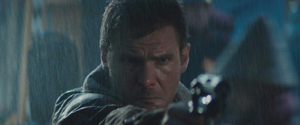 Harrison Ford como Rick Deckard, o caçador: questionamentos sobre a natureza humana. | Divulgação