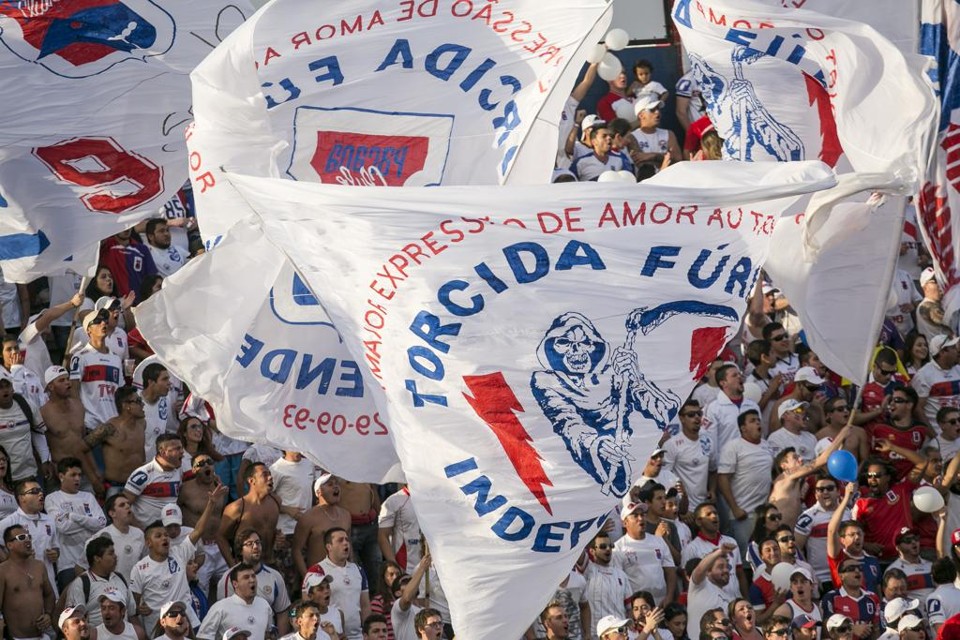 Cerca de 150 integrantes da Fúria Independente votarão na eleição do Paraná nesta quarta-feira. | Marcelo Andrade/Gazeta do Povo