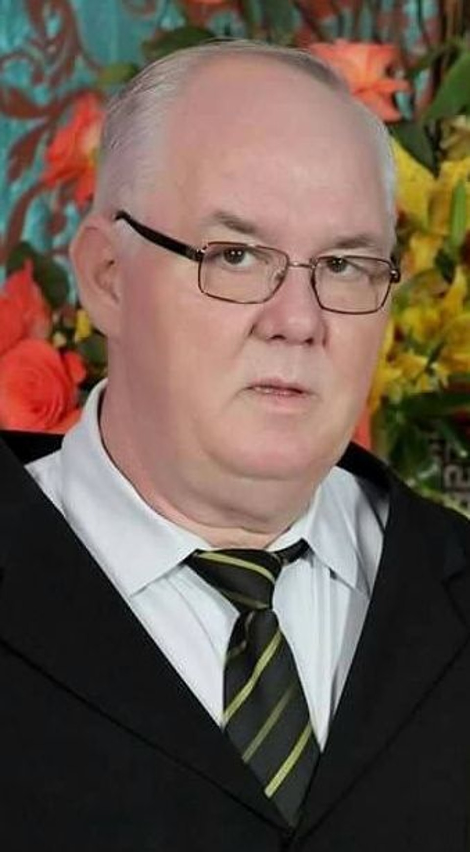 José Luiz Ames: um exemplo de superação José Luiz Ames construiu a carreira no comércio e deixou esposa, filha | Arquivo da família