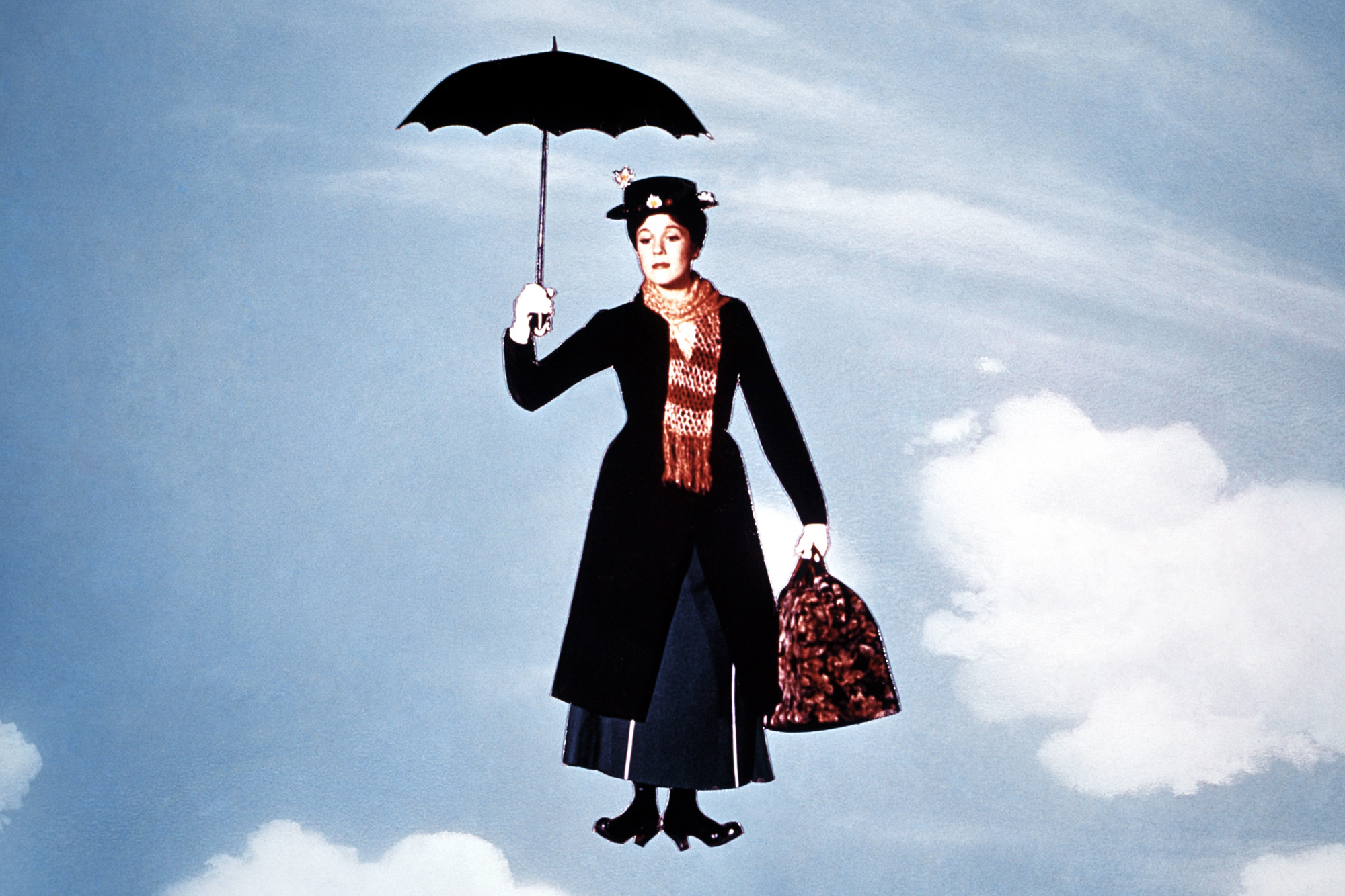 Julie Andrews em cena do filme “Mary Poppins”. | /Divulgação
