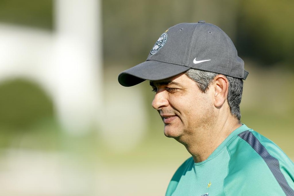 Segredo da vitória sobre o Flamengo foi dissecar o adversário, afirma Ney Franco. | Hugo Harada/Gazeta do Povo