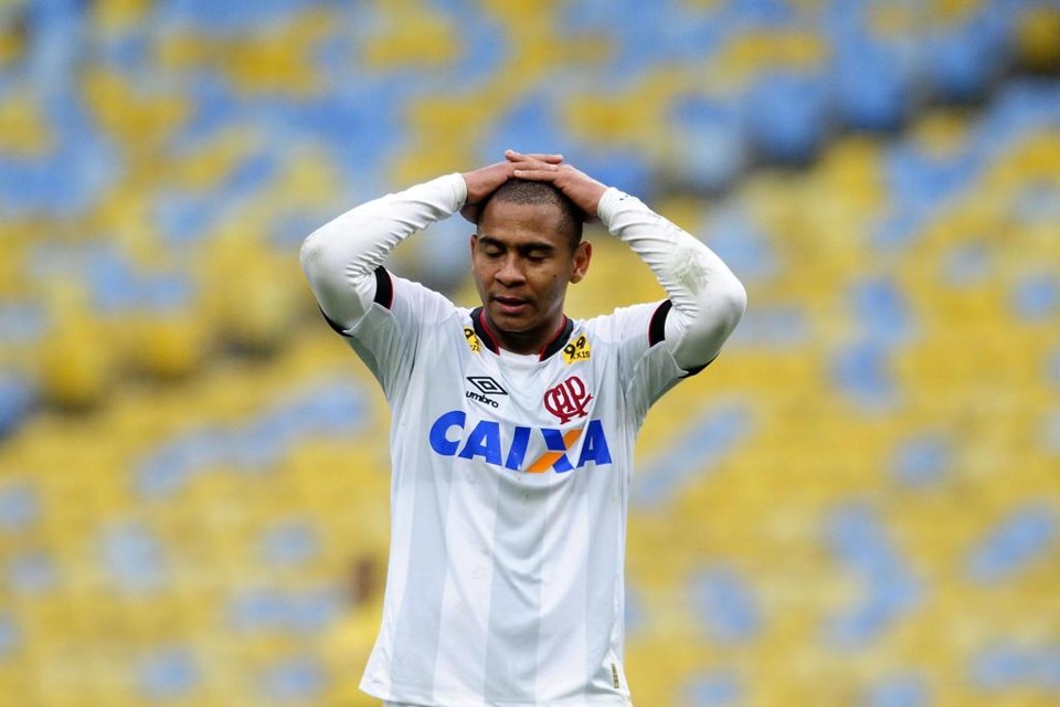 Walter lamenta lança perdido durante derrota do Atlético para o Vasco no Maracanã | DHAVID NORMANDO/FUTURA PRESS/FUTURA PRESS
