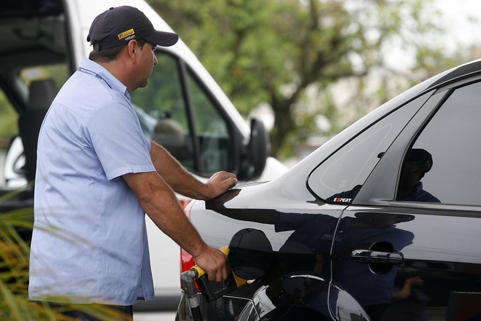 No ano, o grupo com maior alta de preços na região de Curitiba é o de combustíveis e energia (55%) | Marco Andre Lima/Gazeta do Povo