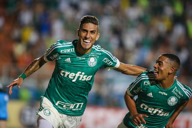 Rafael Marques marcou o terceiro gol do Palmeiras diante do Grêmio | Julia Chequer/Folhapress