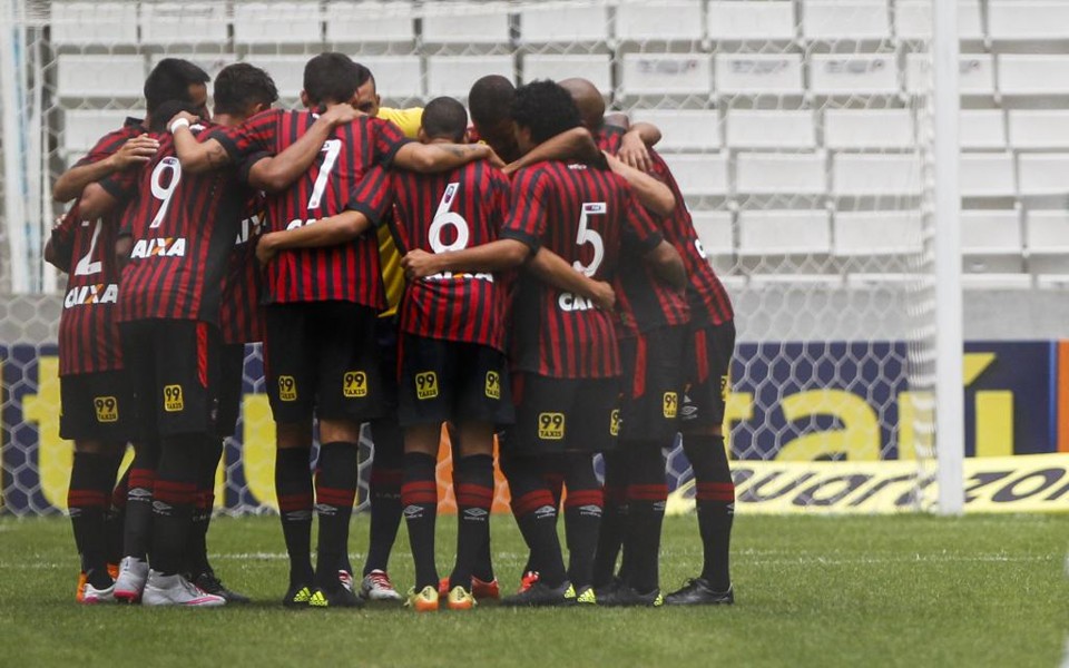 Novo técnico do Atlético terá vários desafios até o fim de 2015 | Daniel Castellano/Gazeta do Povo