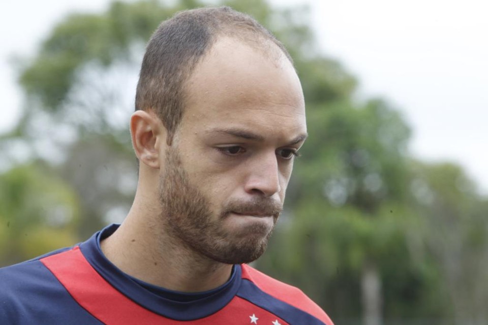 Carlão garante que a seca de gols não o desanimou. | Aniele Nascimento/Gazeta do Povo