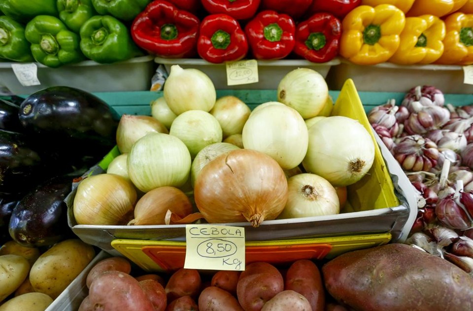 A cebola foi o produto que mais subiu neste ano em Curitiba. | Hugo Harada/Gazeta do Povo