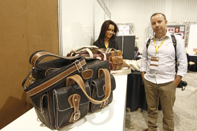 Feira do Fotoinnovation 2015 no Espaço Torres. | Antônio More/Gazeta do Povo