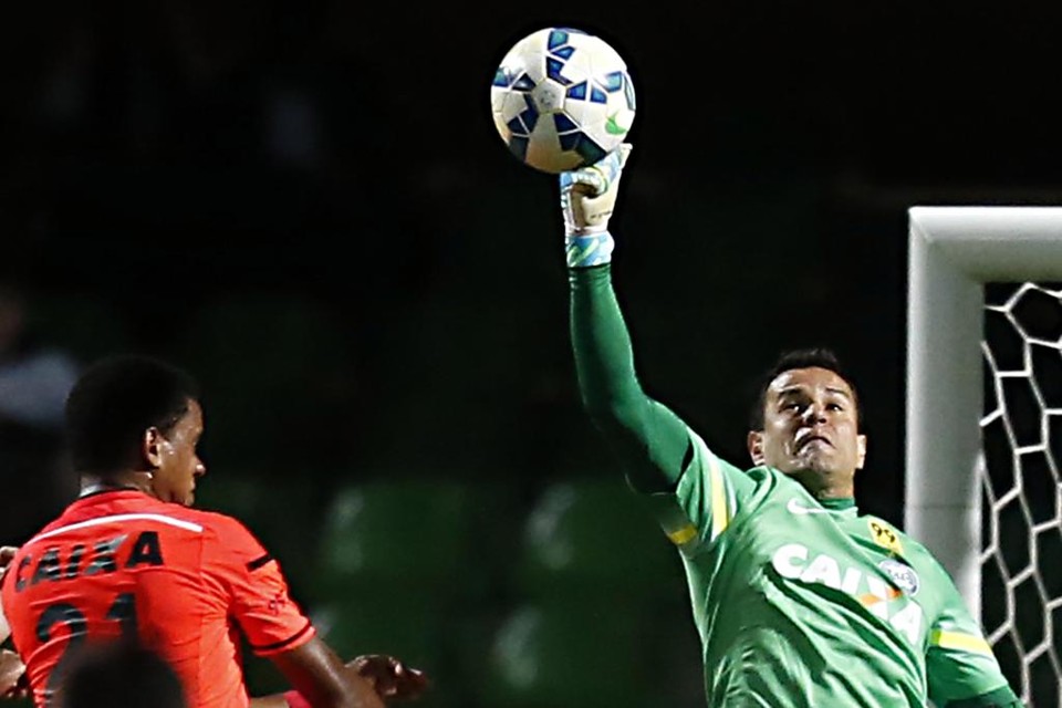 Wilson foi importante na manutenção do empate por 0 a 0 contra o Sport. | Albari Rosa/Gazeta do Povo