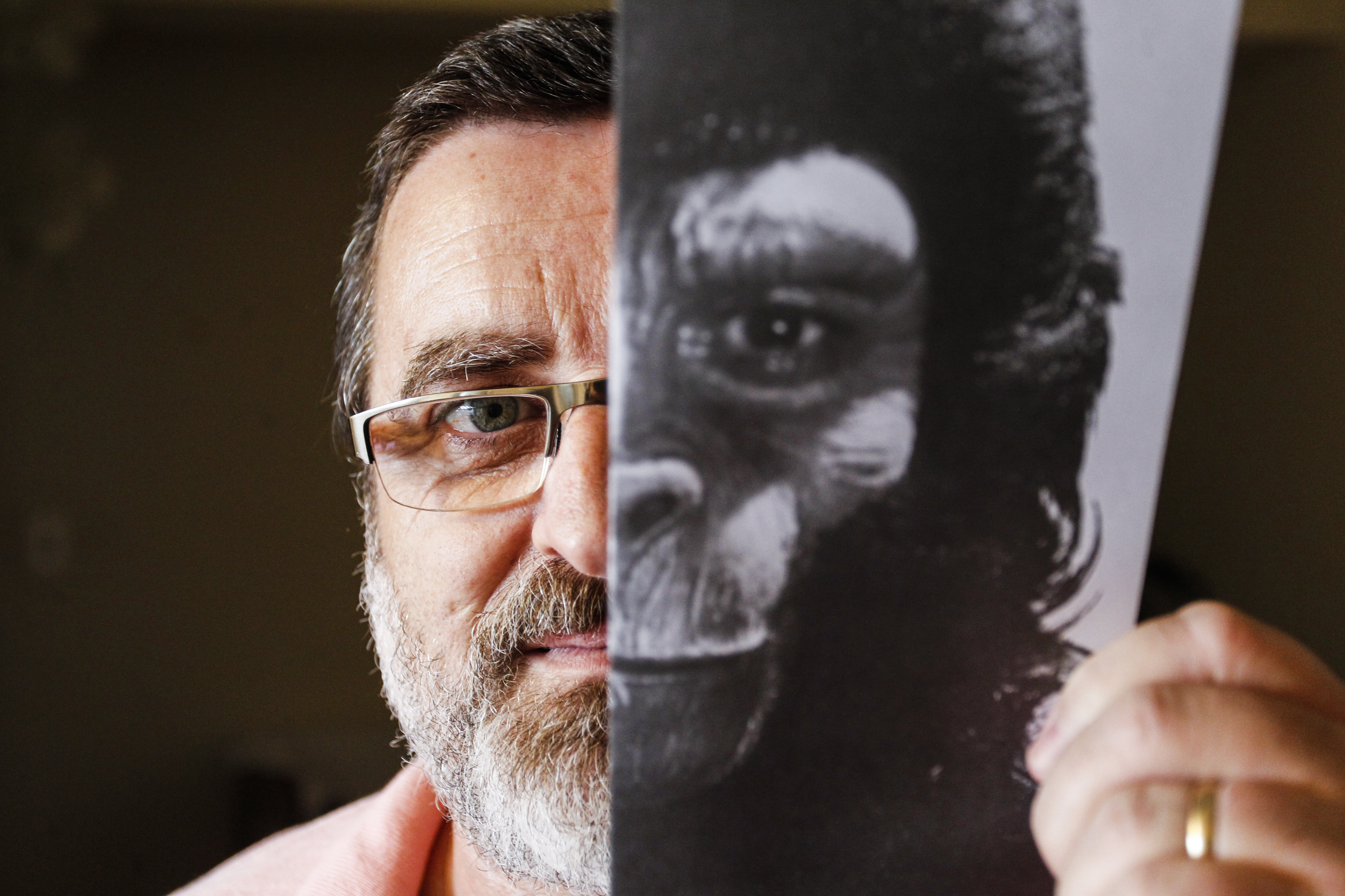 “Sou apenas um sujeito que estuda um tema a fundo”, diz o pesquisador Saulo Adami. Ele tem planos de criar espaço para exibir seu acervo. | Daniel Castellano / Gazeta do Povo