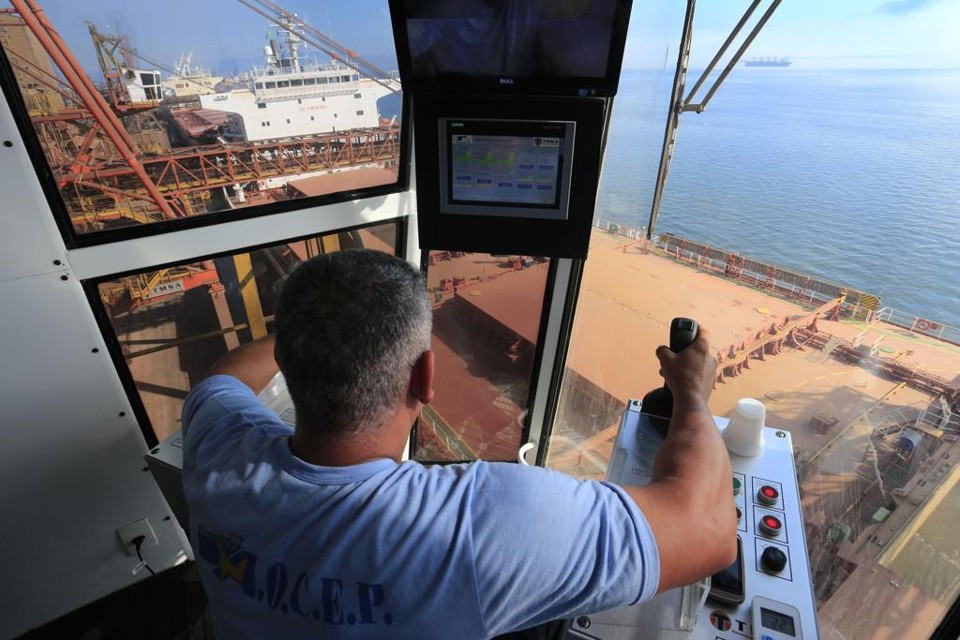 No ano, as exportações decresceram 16,7%. | Arnaldo Alves/ANPr