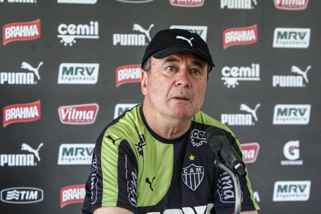 O técnico Levir Culpi não escondeu a indignação com o que considera erros constantes doo apito contra o Atlético-MG. | Bruno Cantini/Atlético MG