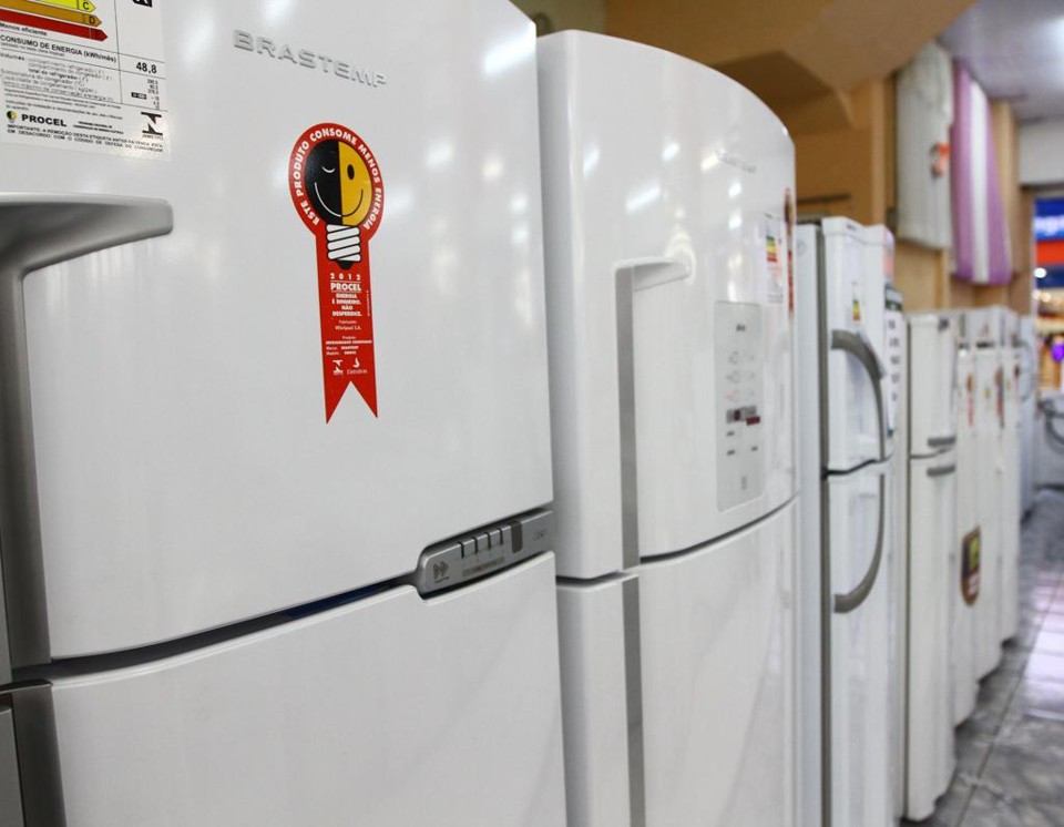 Estoque de 12 mil geladeiras e refrigeradores  da  primeira edição do programa já acabou | Gilberto Abelha/Jornal de Londrina
