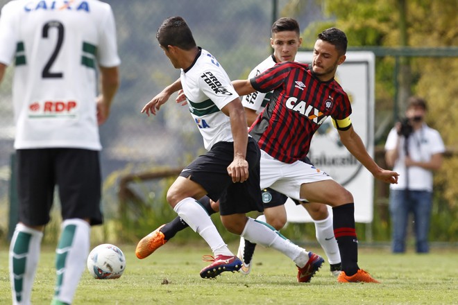 Coxa 2 x 1 Atlético-PR , jogo válido pela Taça FPF 2015 | 