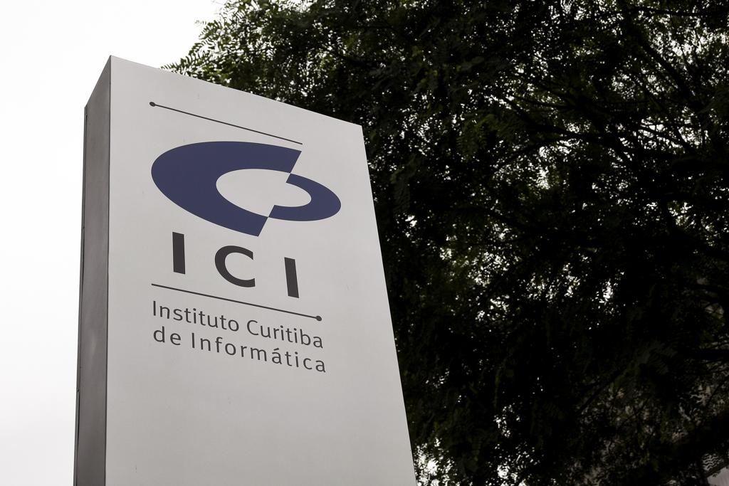 Prefeitura move ação judicial para conhecer contratos do ICI. | André Rodrigues / Gazeta do Povo