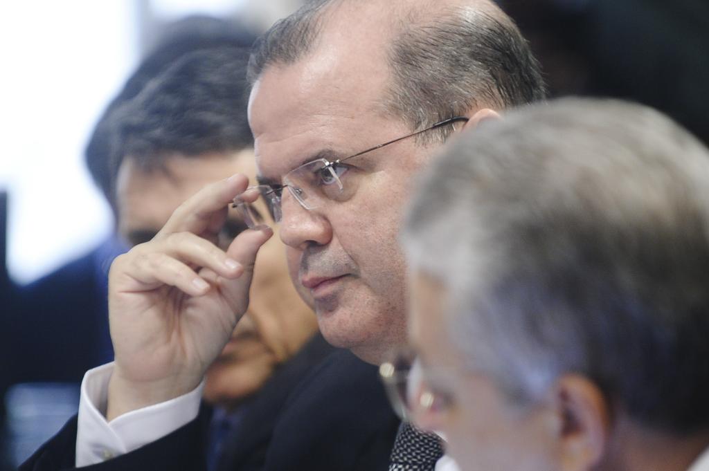 Alexandre Tombini voltou a defender atuação no BC no câmbio. | Marcos Oliveira/Agência Senado