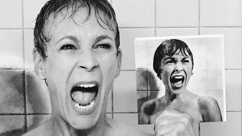 Jamie Lee Curtis imitando a mãe em “Psicose” | Reprodução/Twitter/