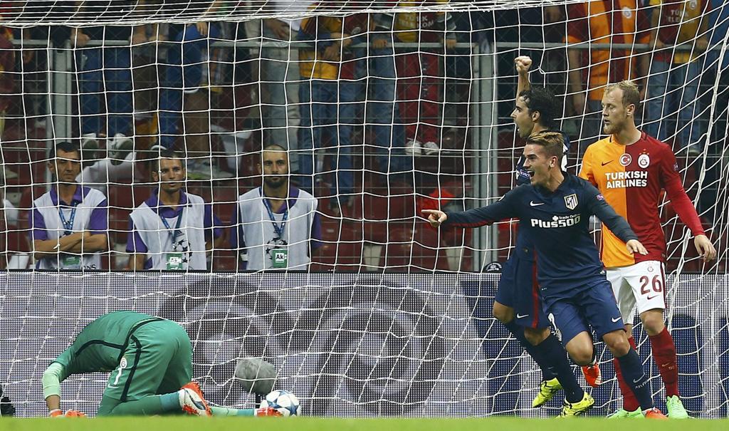 Griezmann marcou os dois gols da vitória do Atlético de Madrid sobre o Galatasaray na Turquia. | MURAD SEZER/REUTERS