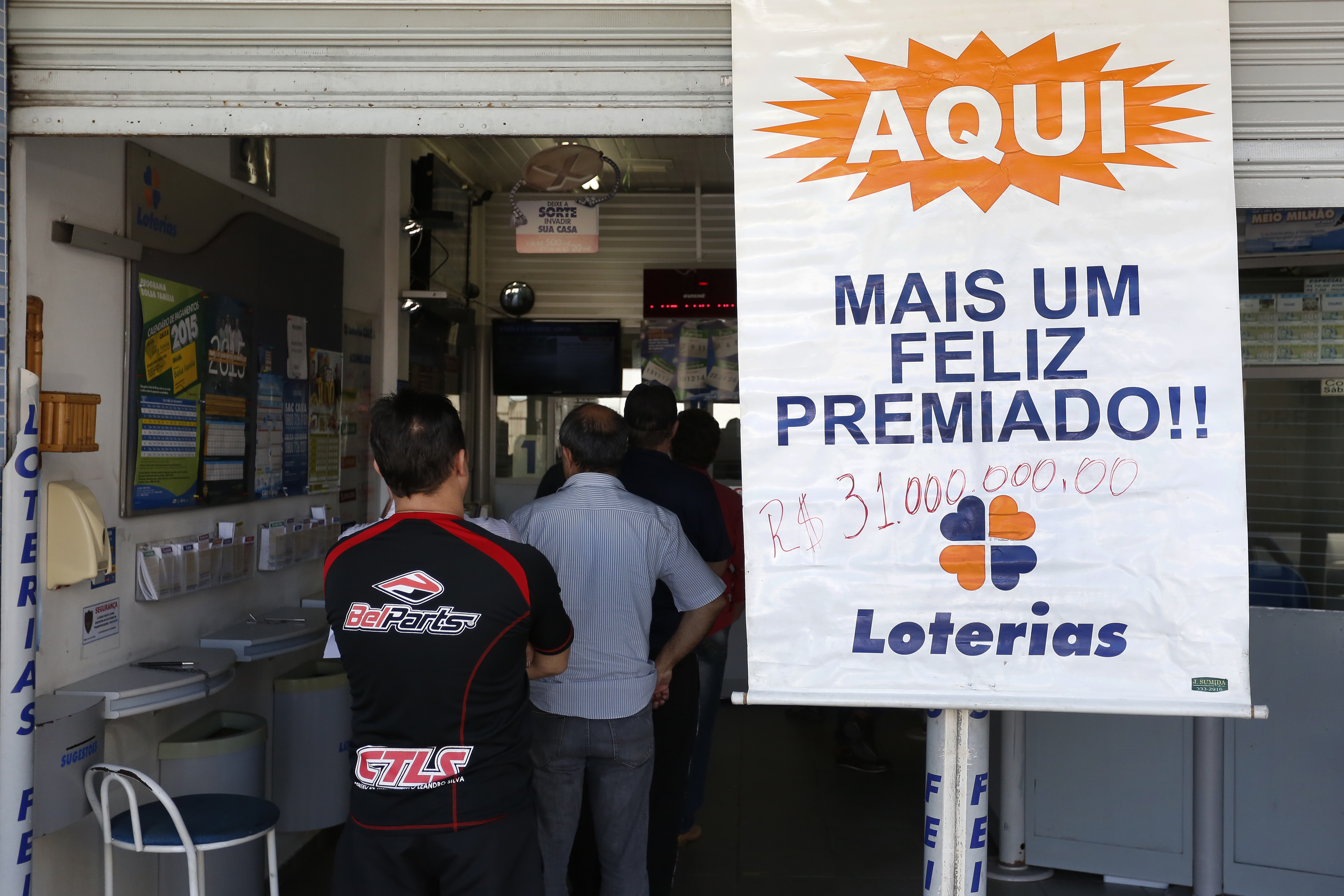 Bolada da Mega-Sena saiu para uma aposta feita em lotérica do bairro Portão | Henry Milleo/Gazeta do Povo