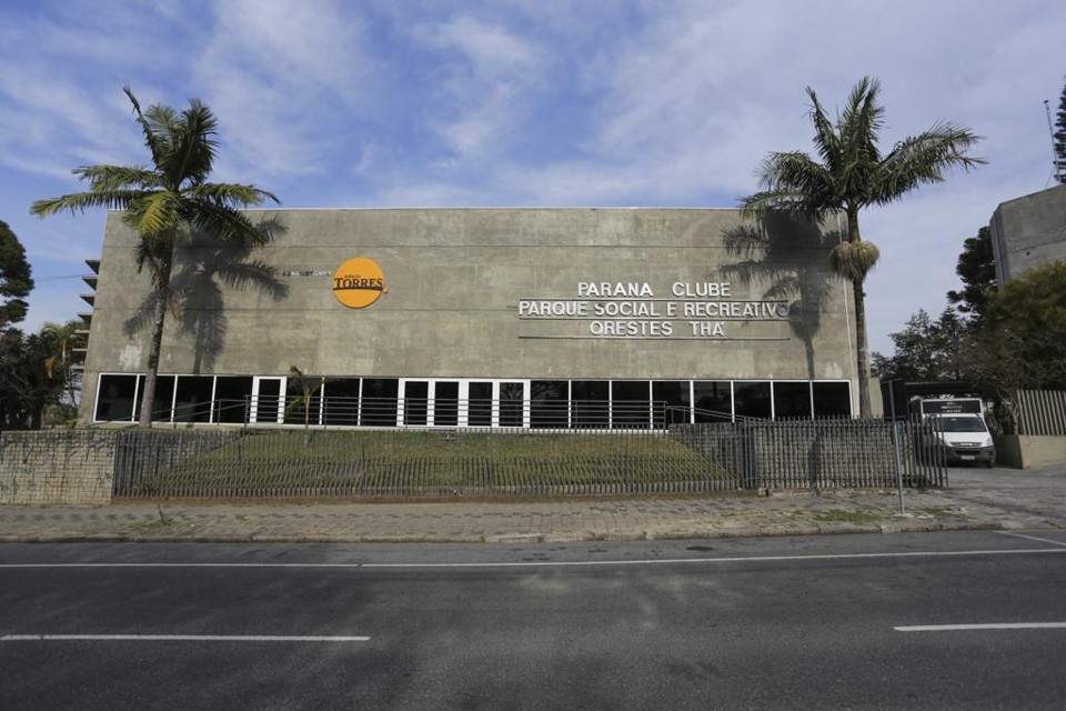 Vice-presidente de finanças, Leonardo Oliveira vê na venda da sede da Kennedy uma forma de aliviar as dívidas tricolores. | Daniel Castellano/Gazeta do Povo